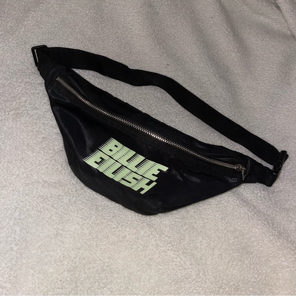 Billie Eilish H&M Fanny pack
